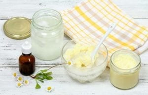 How to make a simple DIY lotion for dry and sensitive skin.