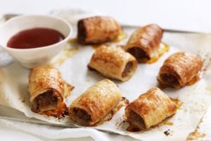 How to make easy sausage rolls at home
