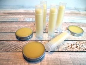 In this post, we share a simple recipe on how to make DIY simple stick lip balm at home that is all natural and free from harsh chemicals.