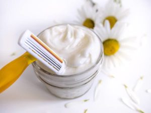 How to make simple DIY shaving cream at home