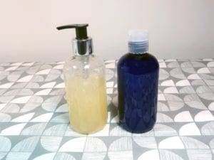 How to make a DIY clarifying shampoo at home.